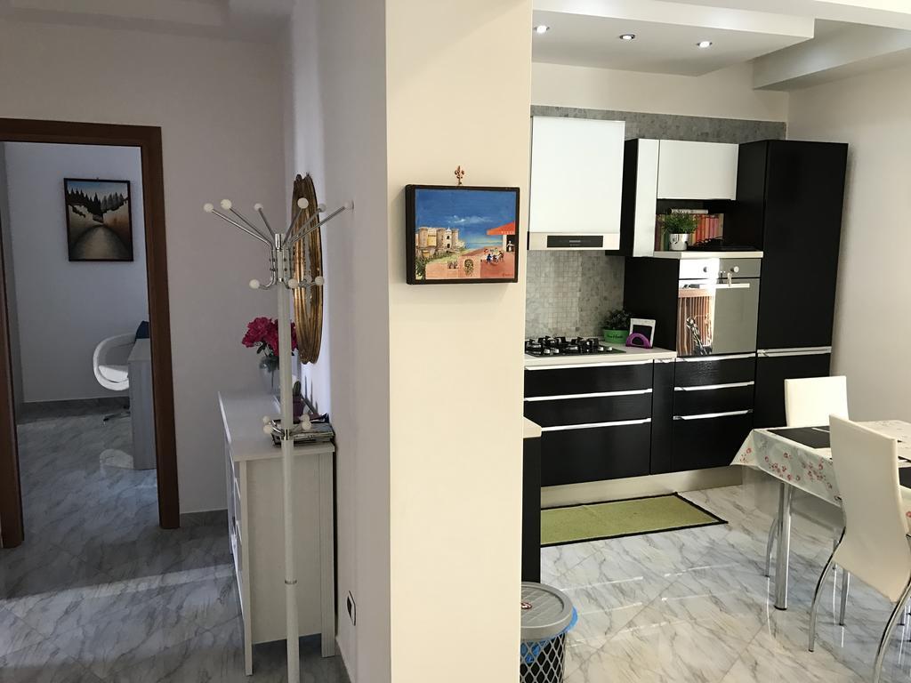 Supera Napoli Apartment Buitenkant foto